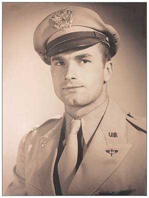 32135229 - O-701980 - 2nd  Lt. Richard 'Dick' Carl Vogel