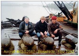 Bomb recovery Nov 1982 - Boschwijde - left: Rint Massier