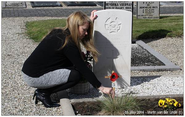 Brenda Gibbs (niece) puts poppy on Uncle Jack's grave - 03 May 2016 - with 4th version op Poppy cross