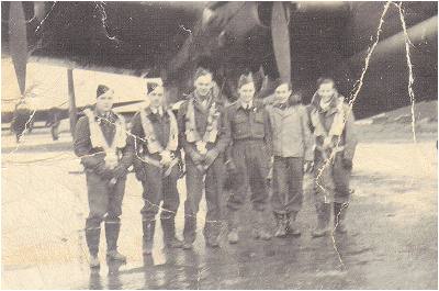 Bill Cottam and others of Crew Cairns - Lancaster - ND380 - GT-T 'TOMMY' - 1943