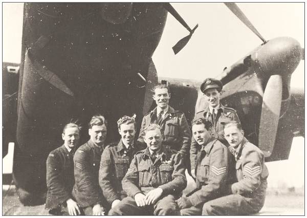 Crew Lancaster Mk.III - PA 986 - PH-D