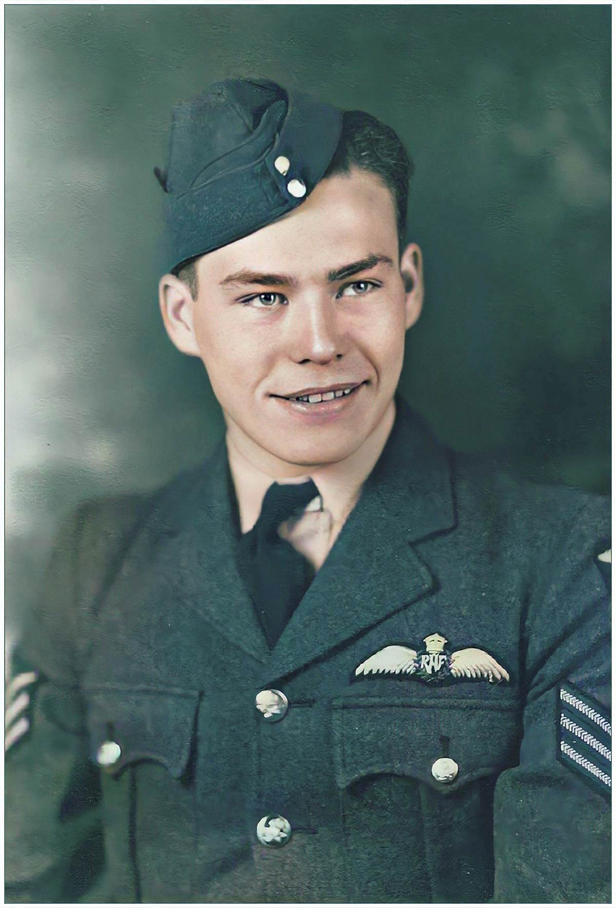 1345463 - Pilot - F/Sgt. DavidDavid Bruce James Pryde-Watson