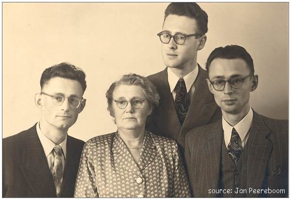 Family Peereboom - Jan, Mother Wytske, Go, Sjoerd - summer 1949