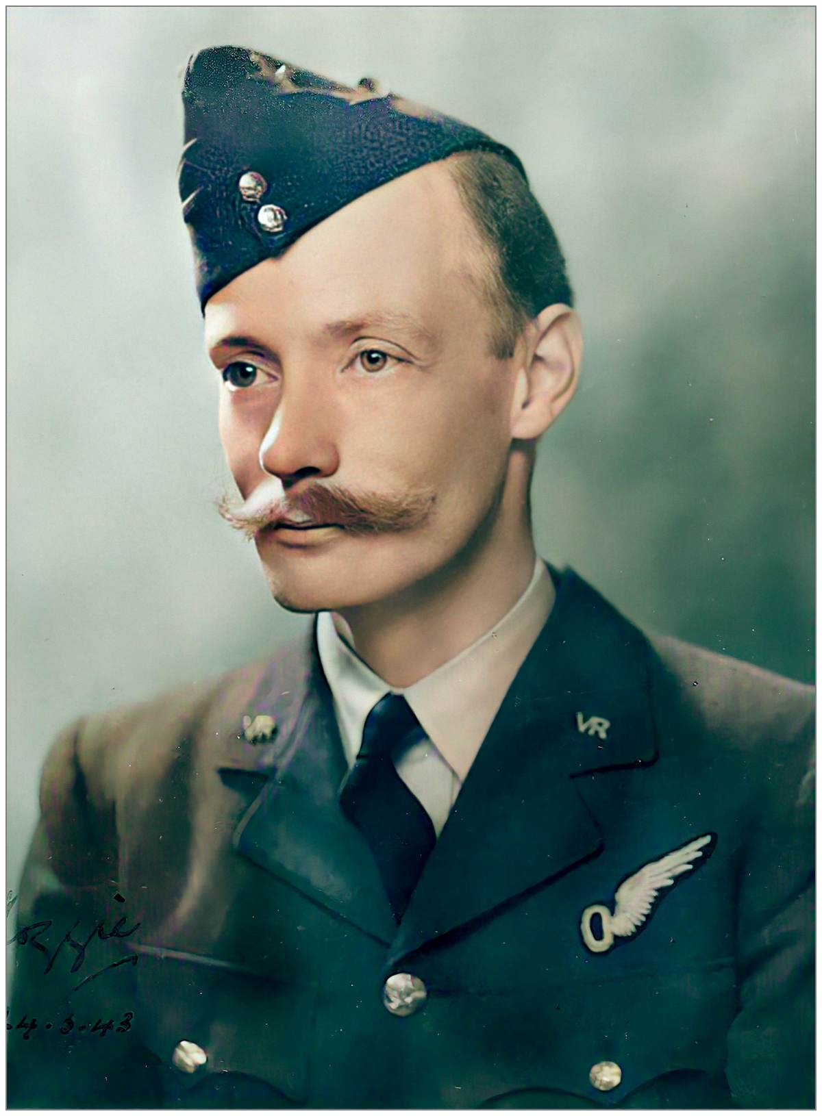 1239316 - 127066 - Flying Officer - Navigator - Roderick Halliley Capron - RAFVR