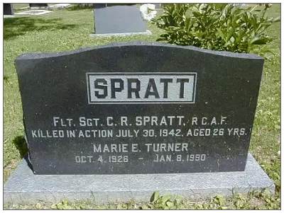 Flight Sergeant - Cecil Robert Spratt - RCAF - Commerative Headstone, Kelwood, MB