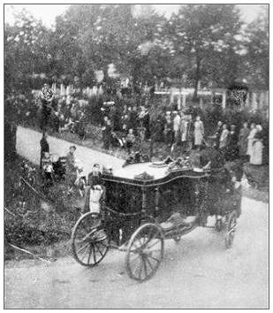 Funeral of Les Knight - Den Ham - 16 Sep 1943