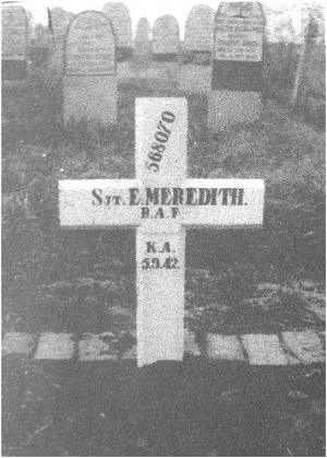 Grave Marker - 568070 - Sgt. E. Meredith - RAF