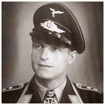 Staffelkapitän Oberleutnant - Heinz Kurt Albert Klöpper