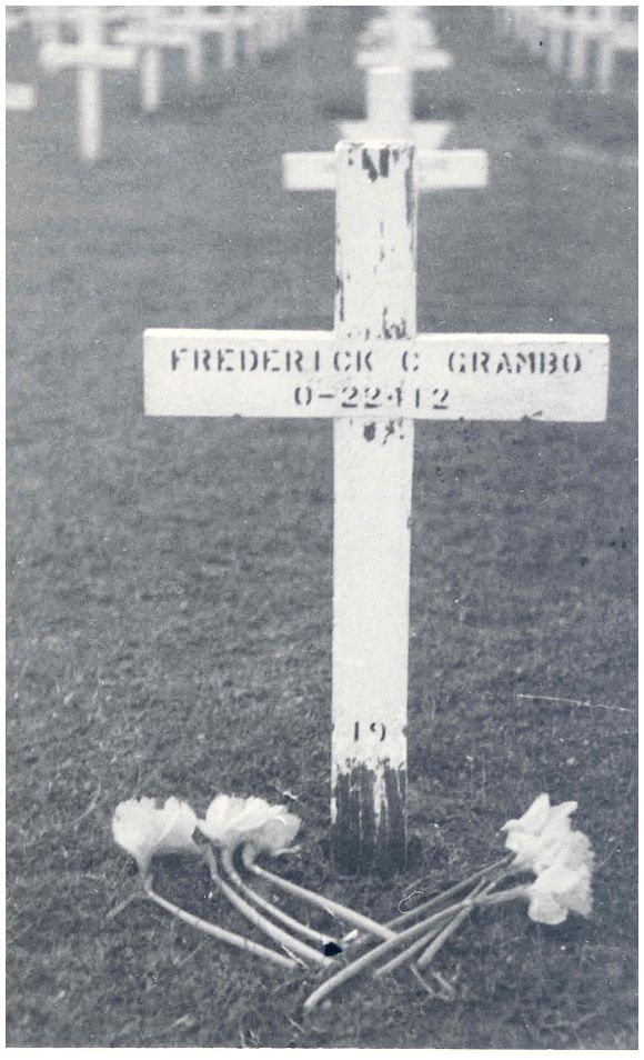 Frederick Charles Grambo - Cemetery-Margraten - BBB-1-19
Text on backside photo:
From Antoinette Kreujers, Hoogeweg 19A, Voerendaal (L) Holland
(thru Ruth Fierstine, Chapelle)