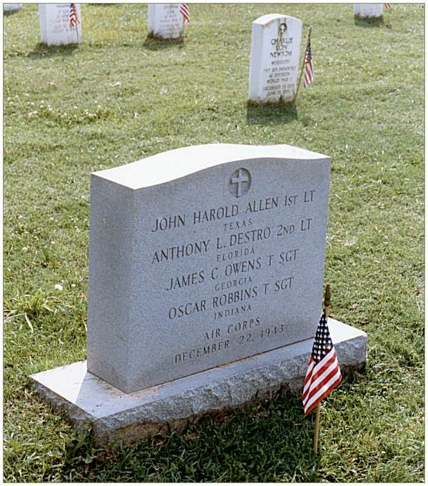 Memphis National Cemetery, Memphis, Tennessee
Coll. Grave - Plot: A - 4108