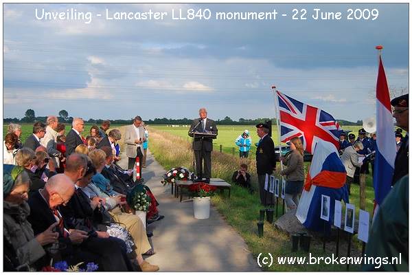 Unveiling Monument LL840 - 22 Jun 2009