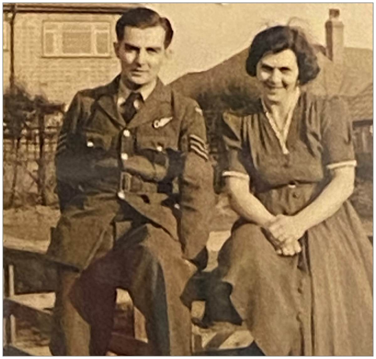 F/Sgt. Arthur Ian Corlett and girlfriend