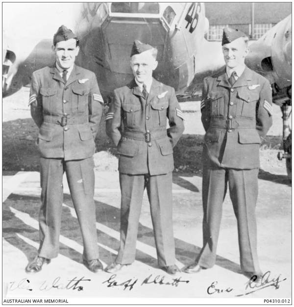 l-r: Vic Watts, Geoff Abbott and Eric Riley - November 1942