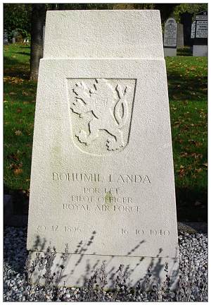 82557 - Pilot Officer - Pilot - Bohumil Landa - headstone - 20 Dec 1896 - 16 Oct 1940