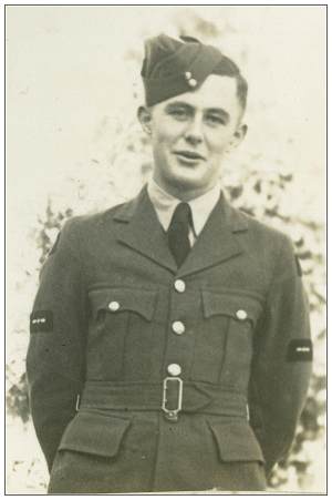 391872 - Pilot Officer - Navigator - Patrick Aylmer Vivian - RNZAF