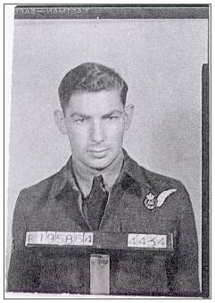 R/195864 - J/88617 - Pilot Officer - Air Gunner - Ronald Elmer Horton - RCAF