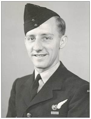 411453 - P/O. Robert 'Bob' George Thomas Kellow - RAAF