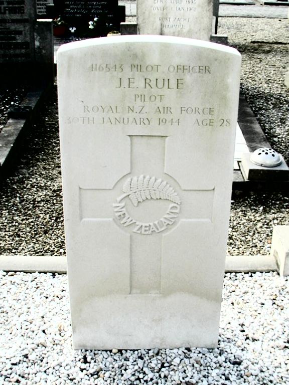 Headstone - John Edward Rule - Vollenhove