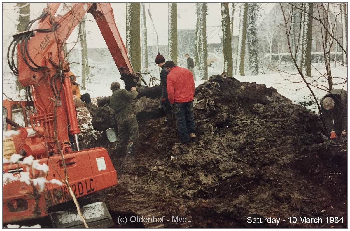 Salvage - De Oldenhof - 10 Mar 1984 - via Martin van der Linde
