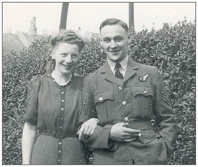 1203348 - Sergeant - Flight Engineer Arthur Harold Clark with his girlfriend Hazel