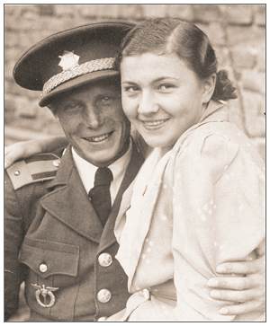 Sergeant Vaclav Valeš and his girlfried Marie