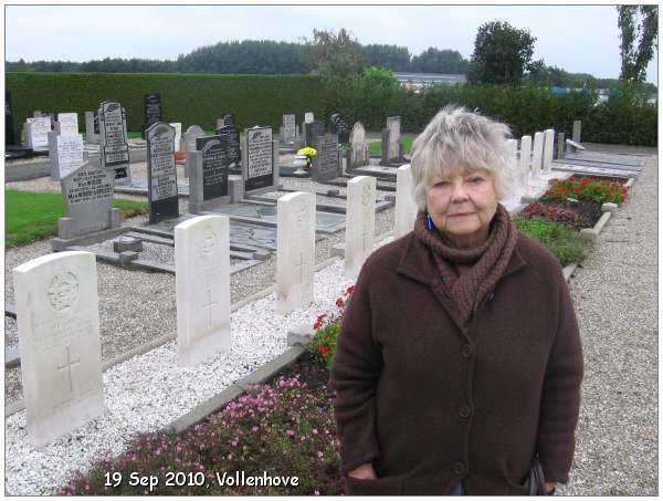 Shirley - 19 Sep 2010 - Cemetery 'De Voorst', Vollenhove