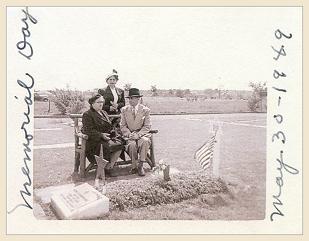 Memorial Day - 30 May 1949 - Fam. La Verne