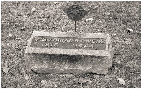T/Sgt. Orian G. Owens - 1915 - 1944 - Memorial headstone