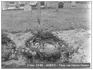 Vollenhove - Cemetery - 02 Nov 1945 - beeldbank #901-0094 - ANEFO by Theo van Haren Noman
         - Graves 627-Weatherill, 626-Cowell and 625-Hemingway