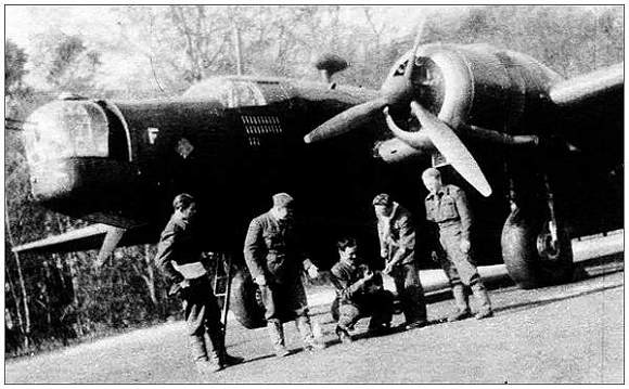 Wellington Mk.Ic - R1371 - KX-F - RAF Honington, Suffolk, UK