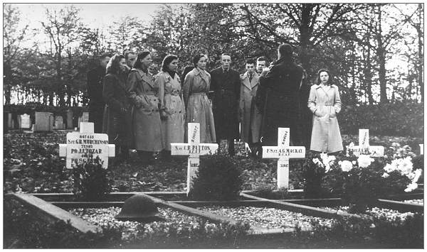 Willemsoord Cemetery - Remembrance day 1948