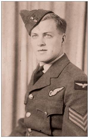 R/90781 - Warrant Officer Class II (F/Sgt.)  - Navigator  - Donald Leslie Jarrett - RCAF