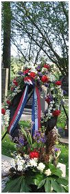 Wreath - Commonwealth War Graves - Kuinre