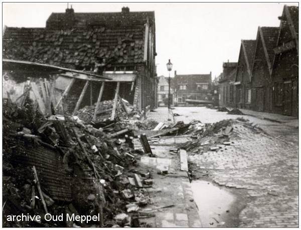 Damage in and around the Wilhelminiastraat after the bombardment of 28 Jan 1945